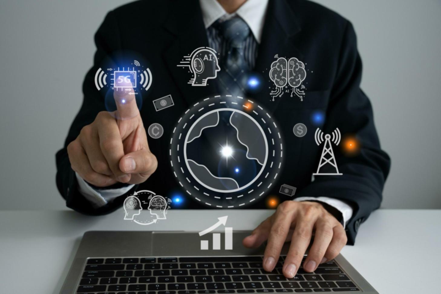 KI und VR Lernszenario mit immersiver Technologie